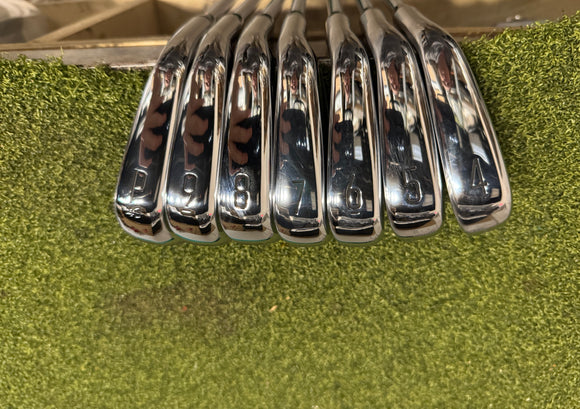 Titleist 2023 T200 3G 4-PW Iron Set, AMT Black Stiff Flex, RH